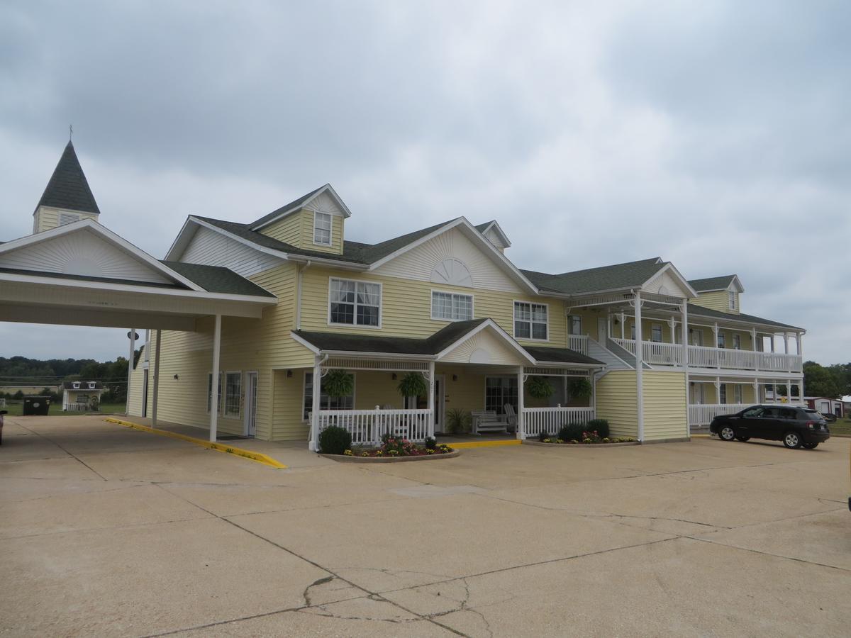 Honeysuckle Motel