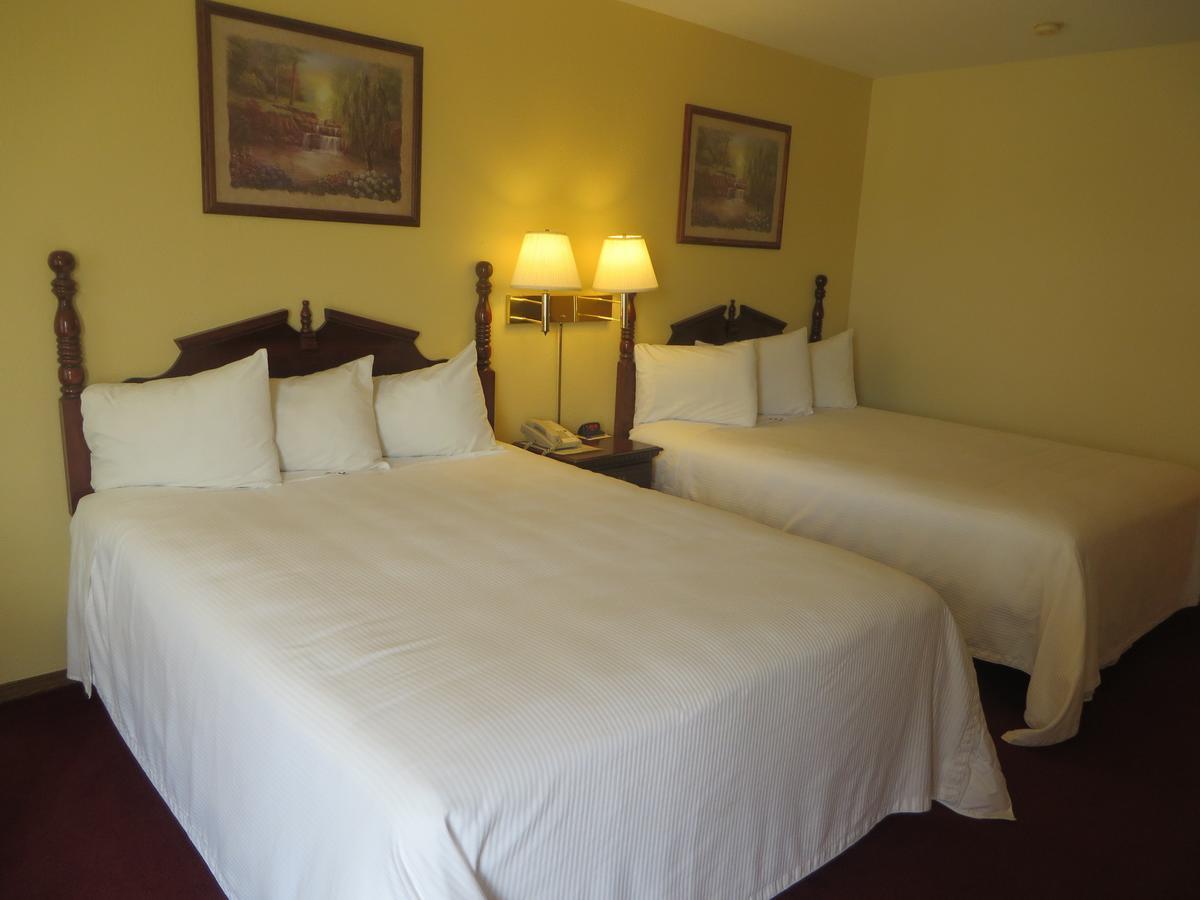 Motel Honeysuckle